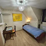 Апартаменты Private 1 Bedroom Flat In