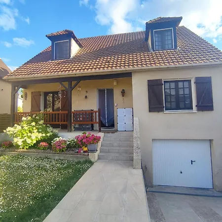Private 1 Bedroom Flat In Le Pecq